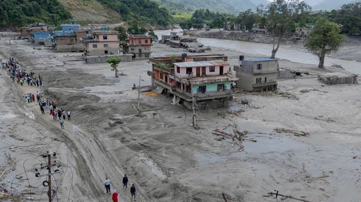 Nepal Flood Death Toll Crosses 900 as Thousands Remain Missing