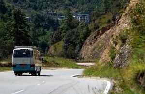 MoIT working on long-term measures and faster response for Wangdue-Thimphu highway
